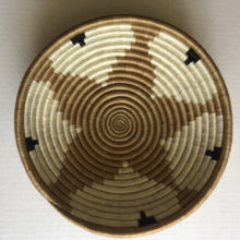 Load image into Gallery viewer, Tonga Functional Bread/Wall Art Basket - Rwanda
