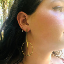 Load image into Gallery viewer, Minimal sculpture-inspired earrings with post
