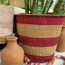 Load image into Gallery viewer, African native Milulu reed grass stripe  basketAfrican native Milulu reed grass stripe basket
